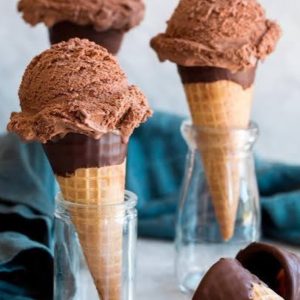 بستنی شکلاتی